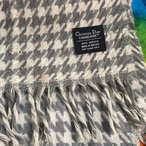 SOLD Sold - Picture 2 of 5